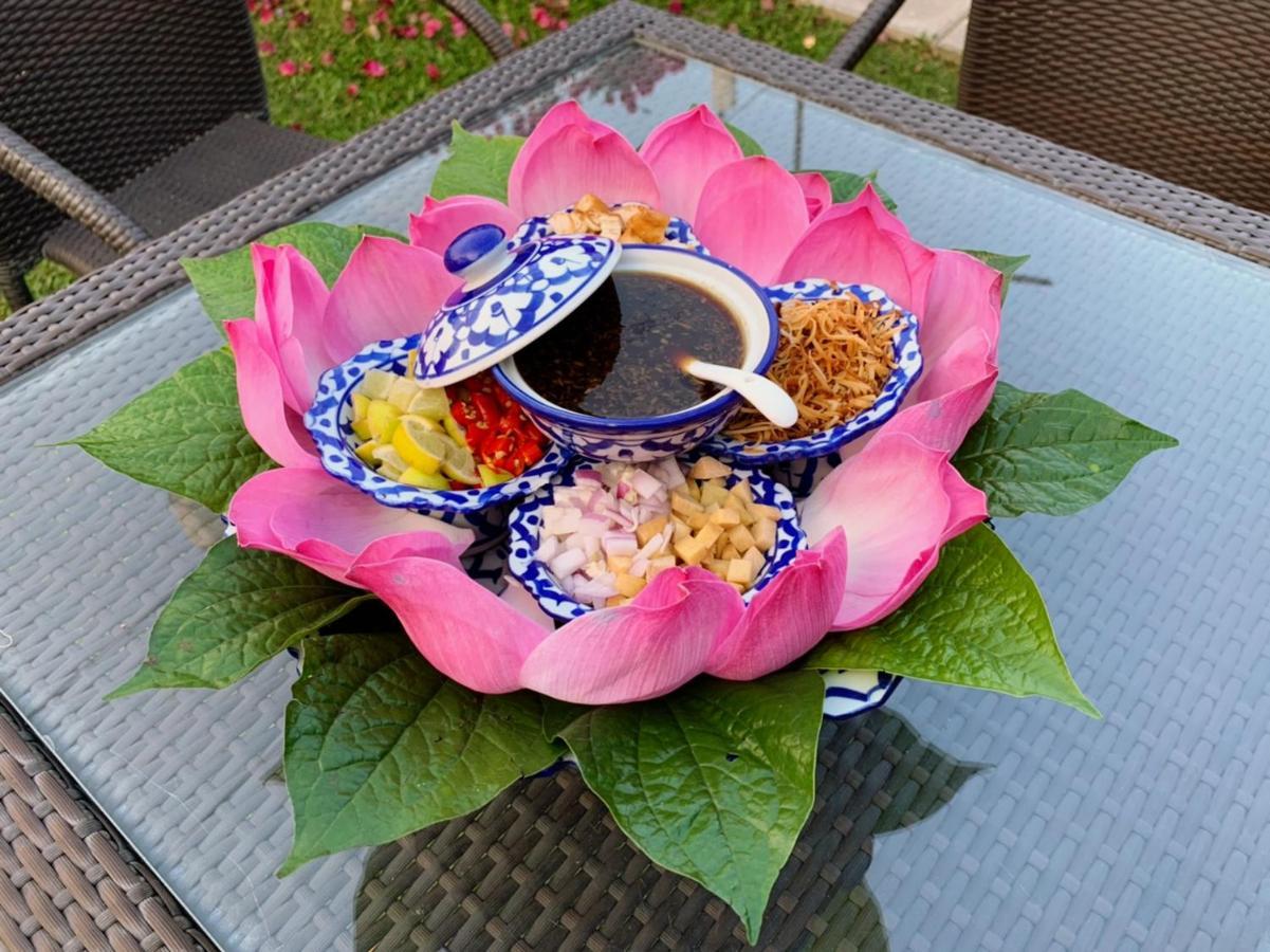Ayutthaya Garden River Home Ban Bang Krasan Екстер'єр фото