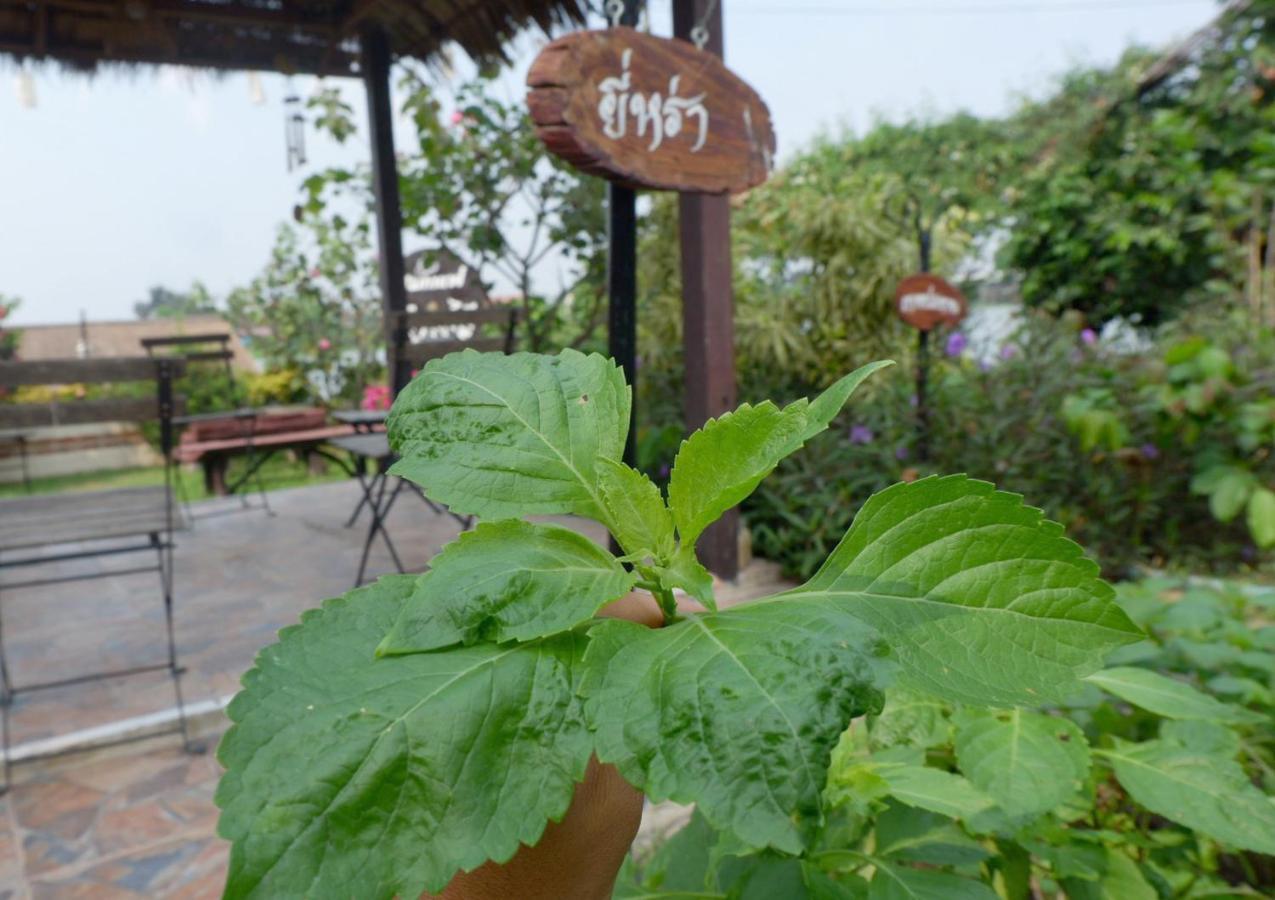 Ayutthaya Garden River Home Ban Bang Krasan Екстер'єр фото